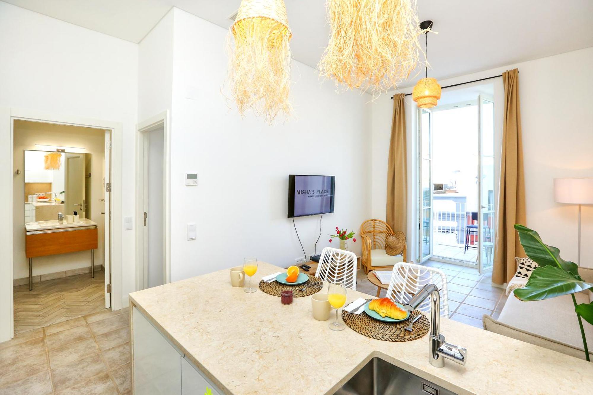 Hot Breeze Apartment 法鲁区 外观 照片